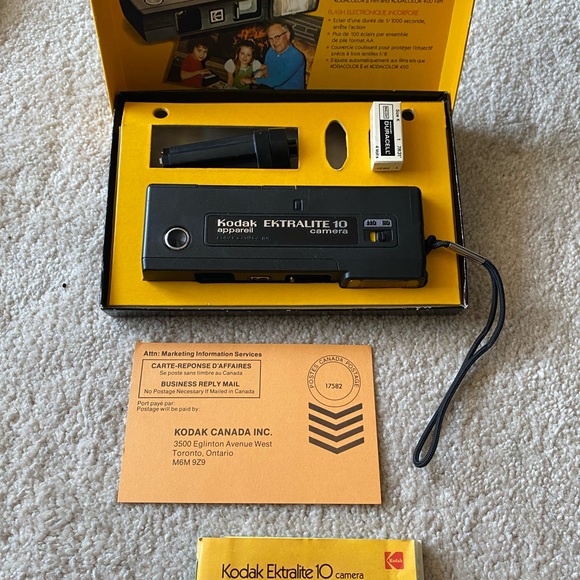 Kodak Ektralite 10 Camera Outfit Vintage Set 1970s - Picture 2 of 11